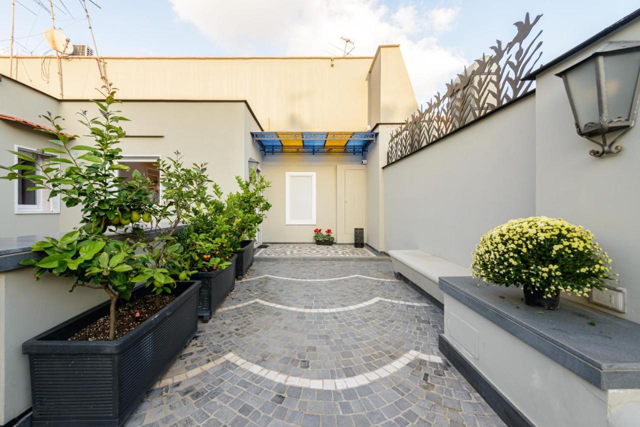 Dimorart Design Accomodations In Napoli Nápoles Exterior foto
